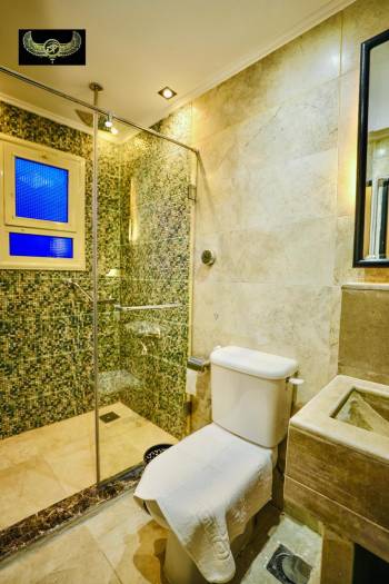 Deluxe Double Room36