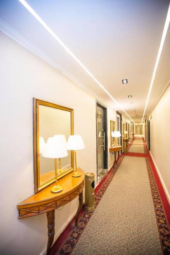 Deluxe Double Room6