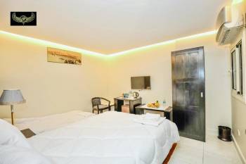 Deluxe Double Room17